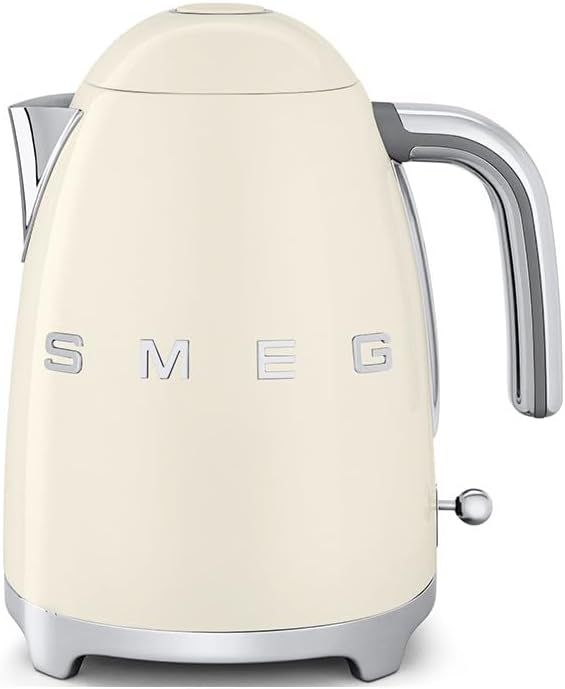 Bouilloires et distributeurs d'eau chaude Smeg | 1,7 l, Crème – KLF03CRUK Bouilloire style rétro